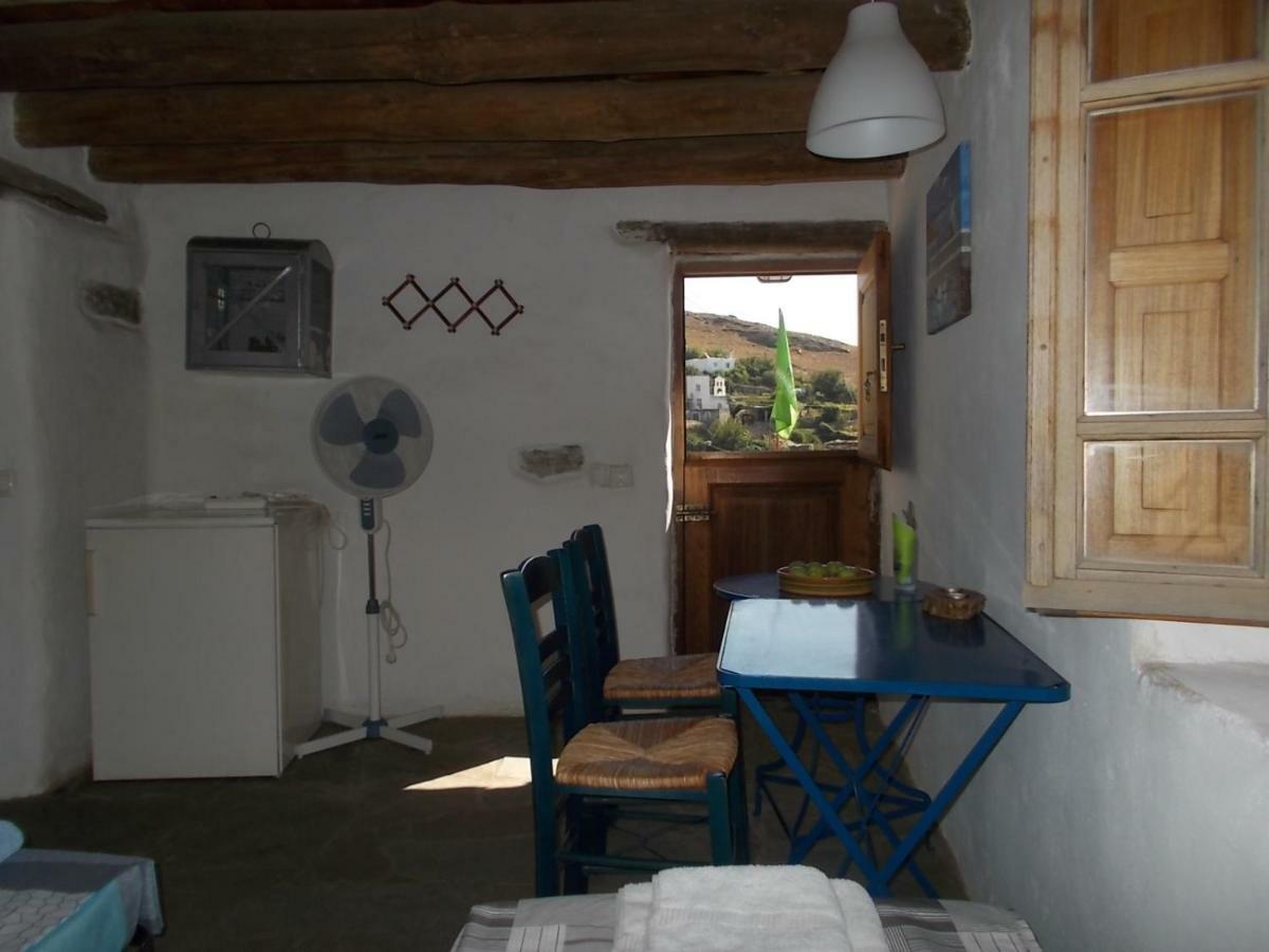 Cyclades Olive Museum'S Guest House Pitrofos Екстер'єр фото