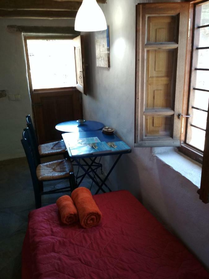 Cyclades Olive Museum'S Guest House Pitrofos Екстер'єр фото