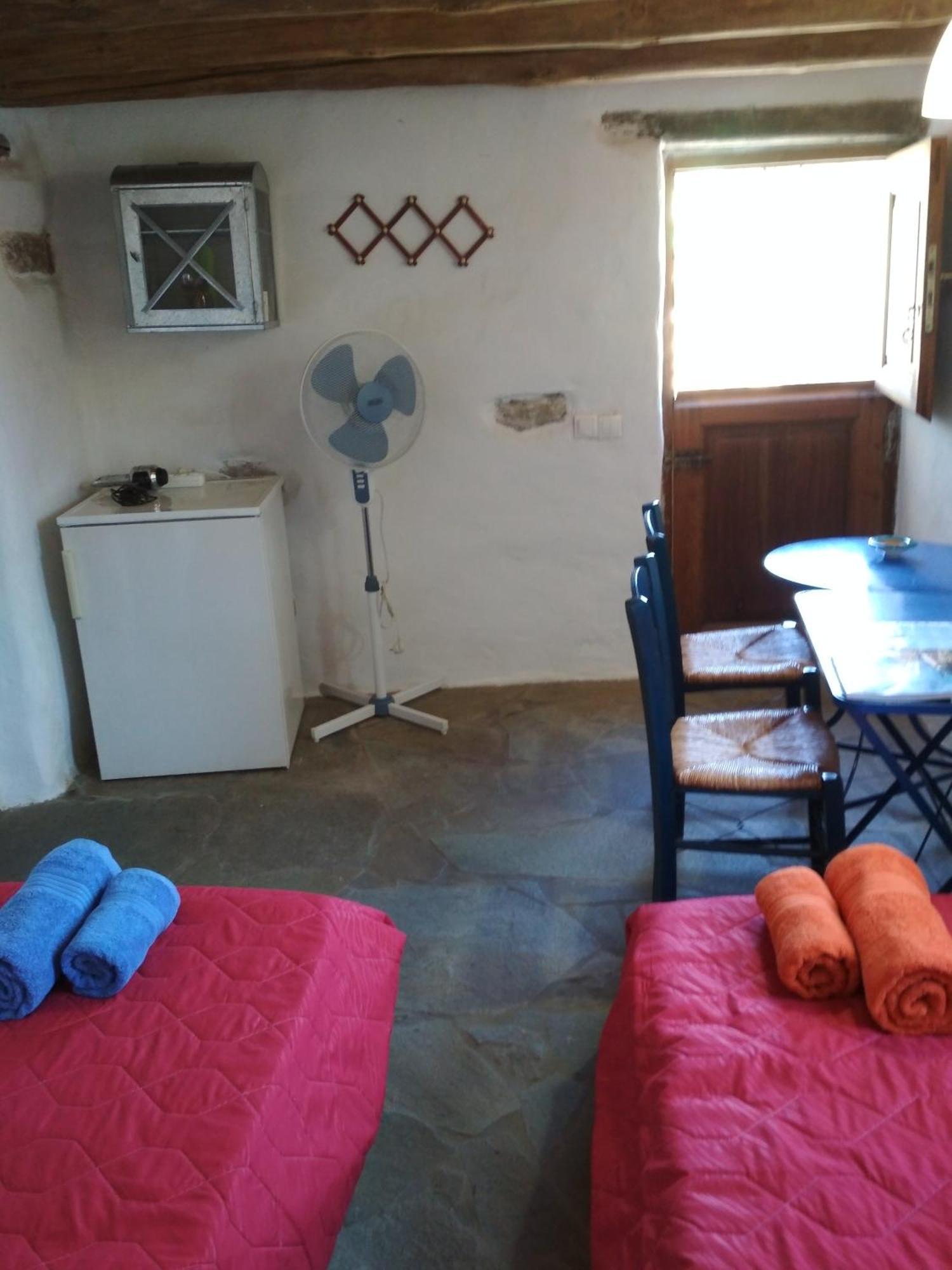Cyclades Olive Museum'S Guest House Pitrofos Екстер'єр фото