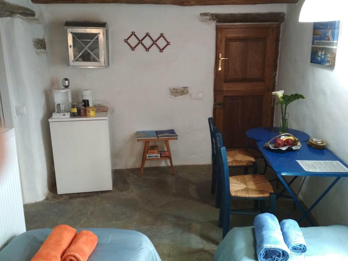 Cyclades Olive Museum'S Guest House Pitrofos Екстер'єр фото