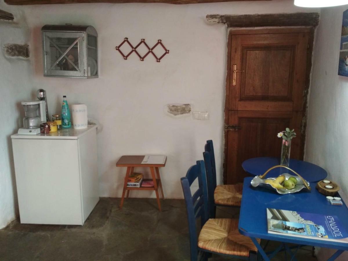 Cyclades Olive Museum'S Guest House Pitrofos Екстер'єр фото